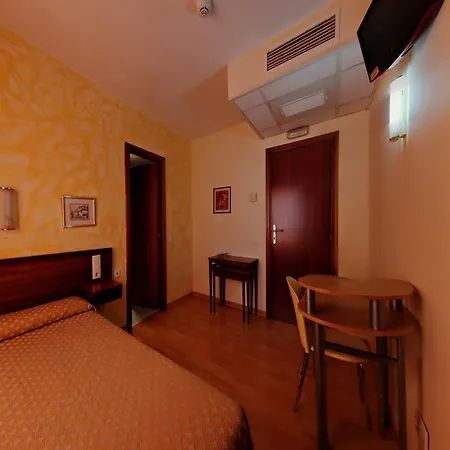 Hotel Olle *