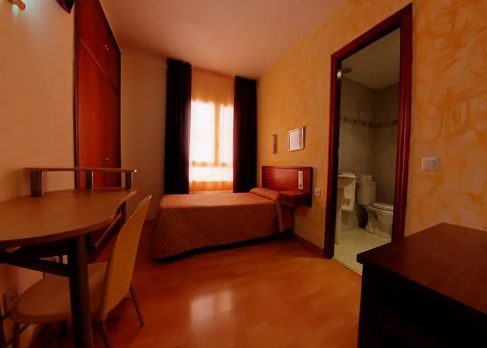 Olle Hotel *